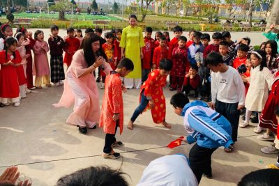 “NGÀY HỘI STEM” KẾT HỢP CHƯƠNG TRÌNH “RỰC RỠ SẮC XUÂN – RỘN RÀNG ĐÓN TẾT” TH XUÂN NGỌC